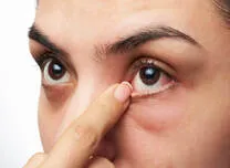 Blood Pressure Extremes and Variability Elevate Risk of Diabetic Retinopathy