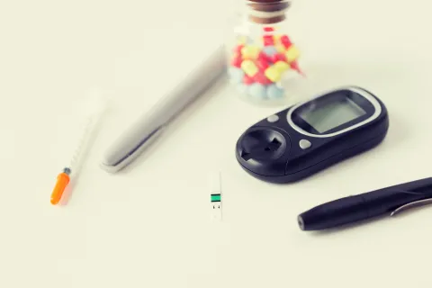 GLP-1 Use Plus Healthy Habits Linked to Lower MACE in T2DM