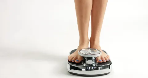 Low BMI Identifies Higher Mortality Risk in Older Adults With T2DM 