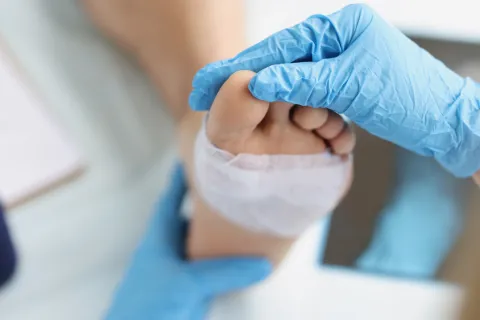 Oxygen-Enriched Oil Device Shows Higher Healing in Post-Surgical DFUs