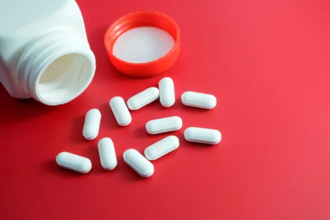 Cost and Outcomes Vary Across DPP-4 and Metformin Combinations