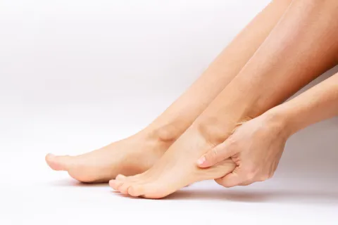 Pregabalin Alone Matches Combo Therapy for Painful DPN 